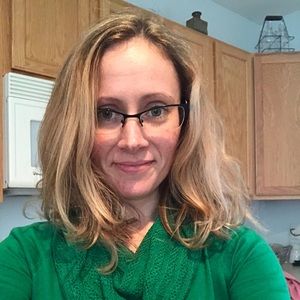 Meet your Posher, Dana